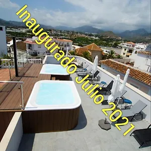 Pensjonat Nerja-centro-jacuzzi- Mirador De La Ermita- Adults Recommended, Nerja