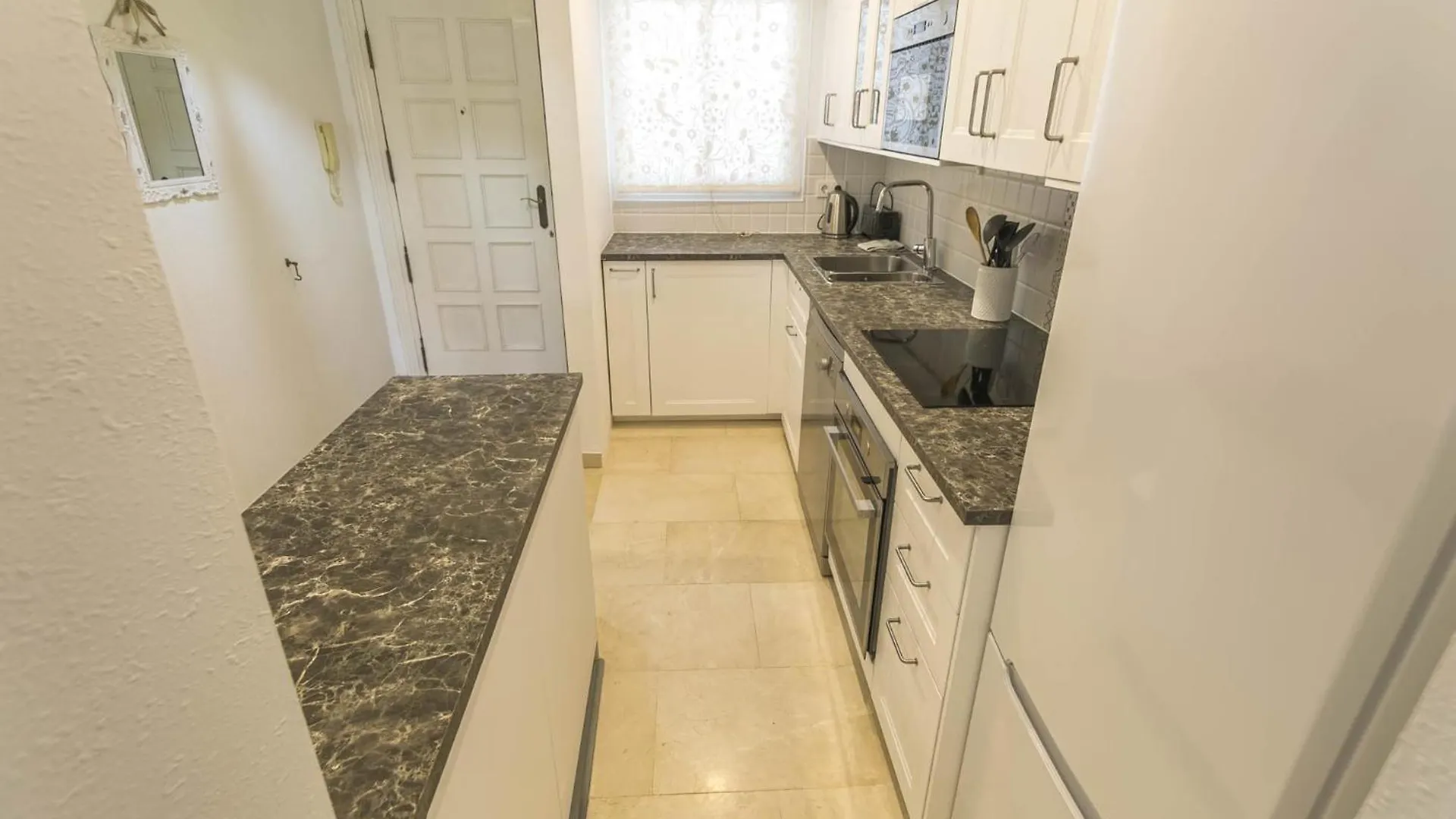 Nerja Sun Apartment Alba Las Fuentes